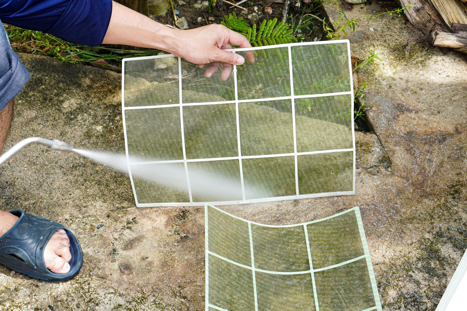 تنظيف المكيفات