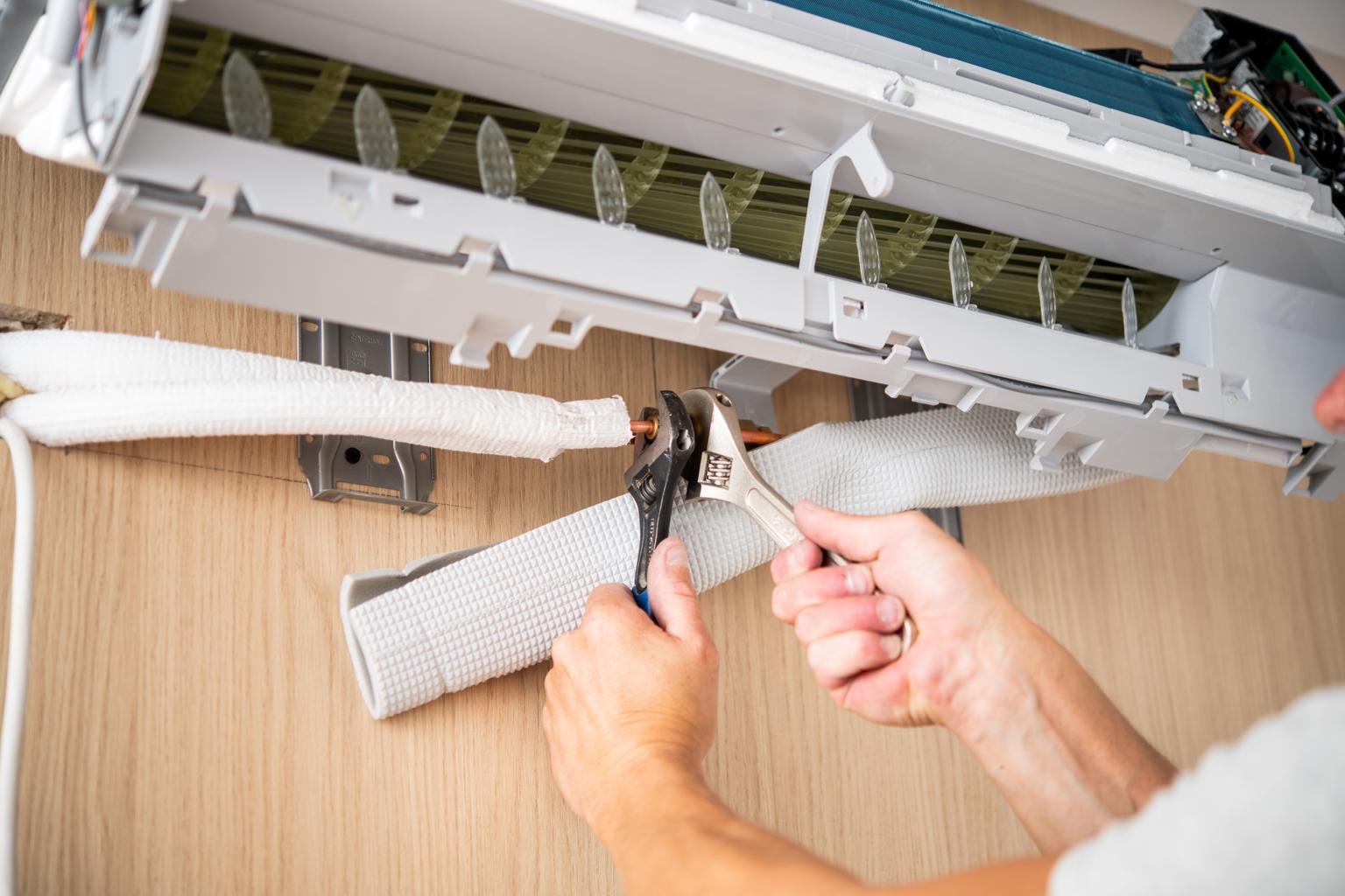 تركيب المكيفات